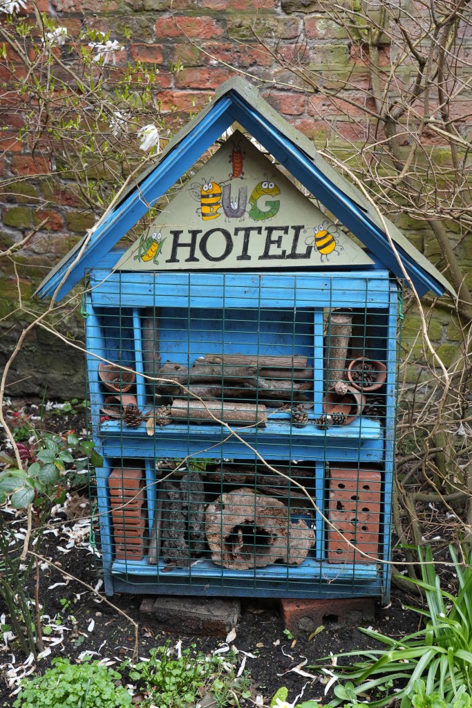 Bug hotel